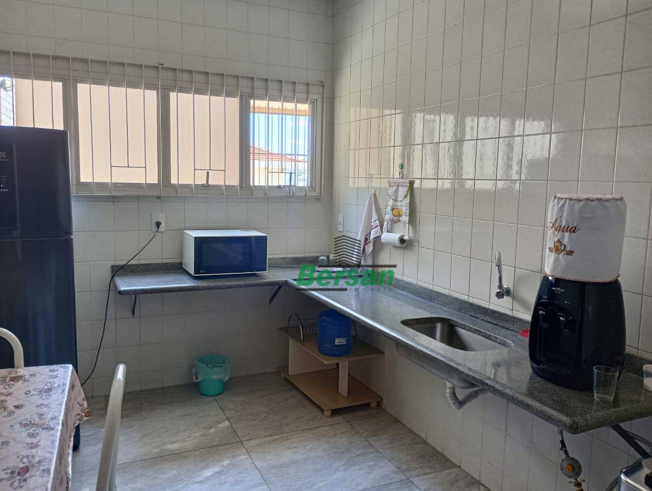 Apartamento à venda com 3 quartos, 130m² - Foto 28