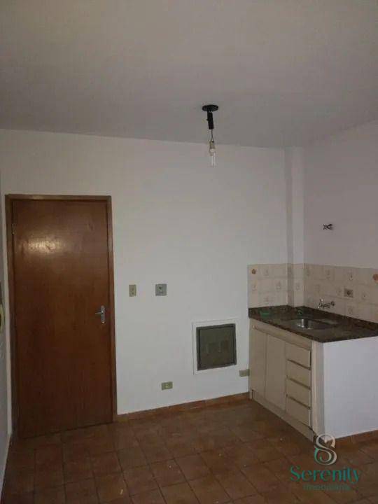 Apartamento para alugar com 1 quarto, 27m² - Foto 9