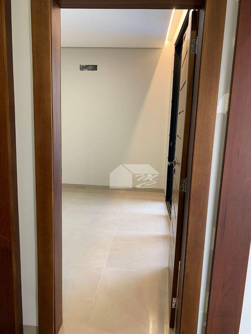 Casa à venda com 3 quartos, 320m² - Foto 26