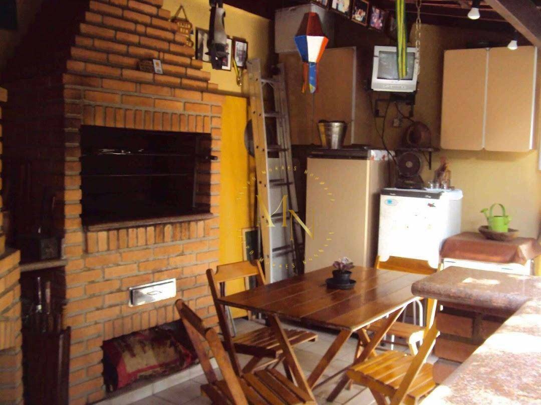 Sobrado à venda com 3 quartos, 160m² - Foto 3