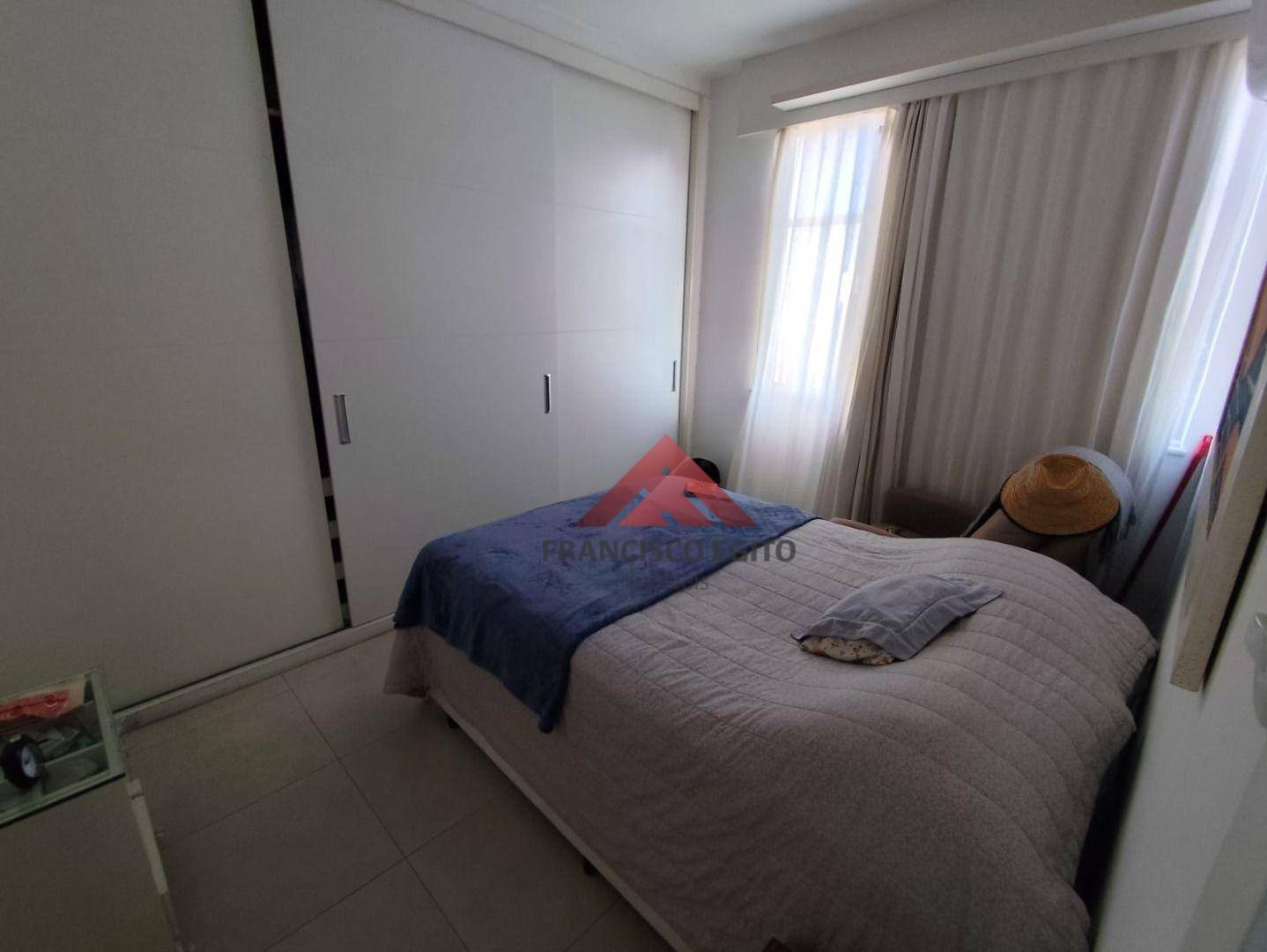 Apartamento à venda com 3 quartos, 100m² - Foto 14