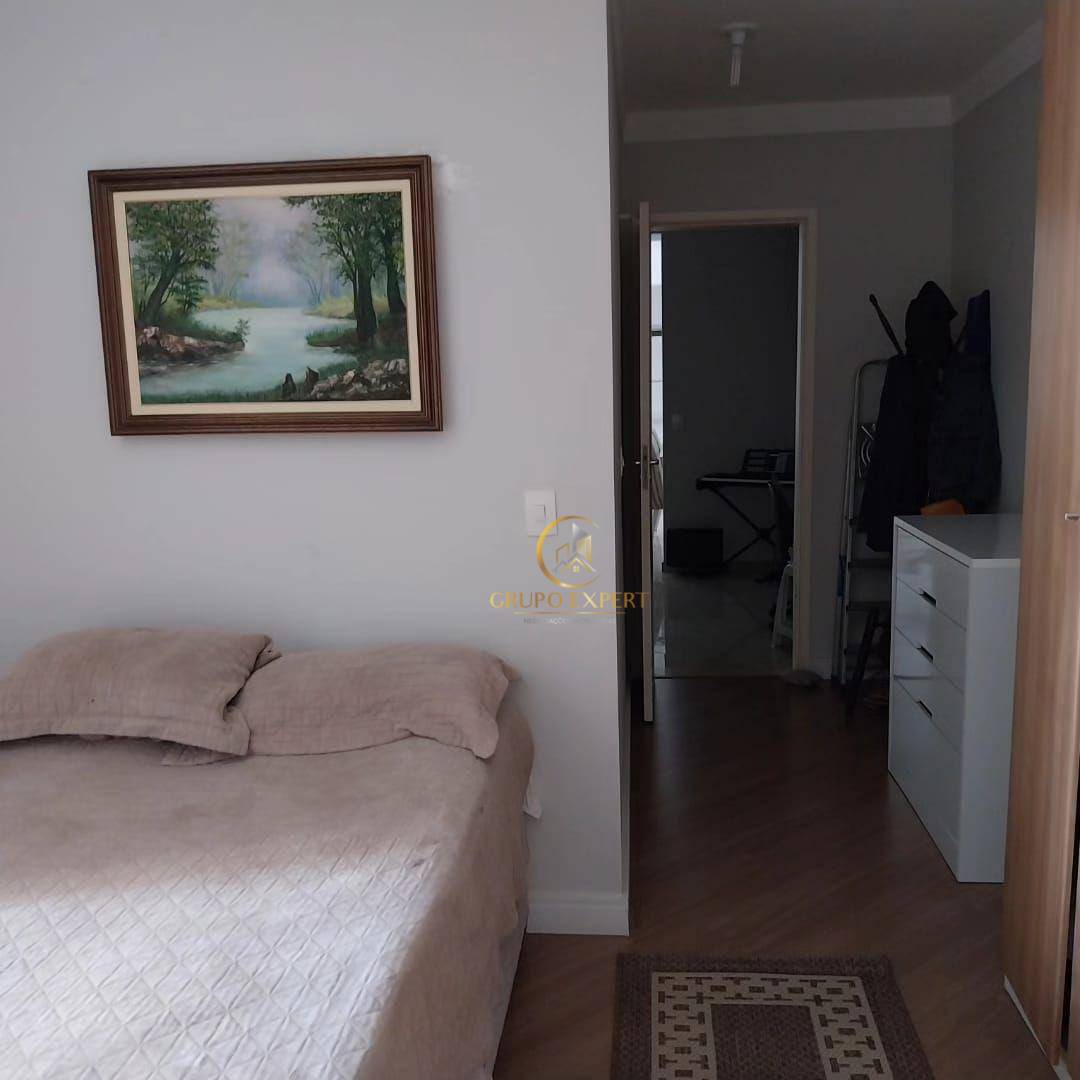 Apartamento à venda com 3 quartos, 93m² - Foto 11