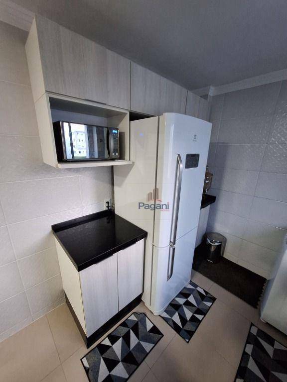 Apartamento à venda com 2 quartos, 49m² - Foto 12