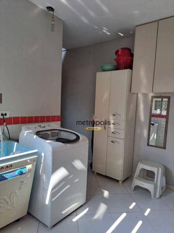 Sobrado à venda com 2 quartos, 162m² - Foto 16