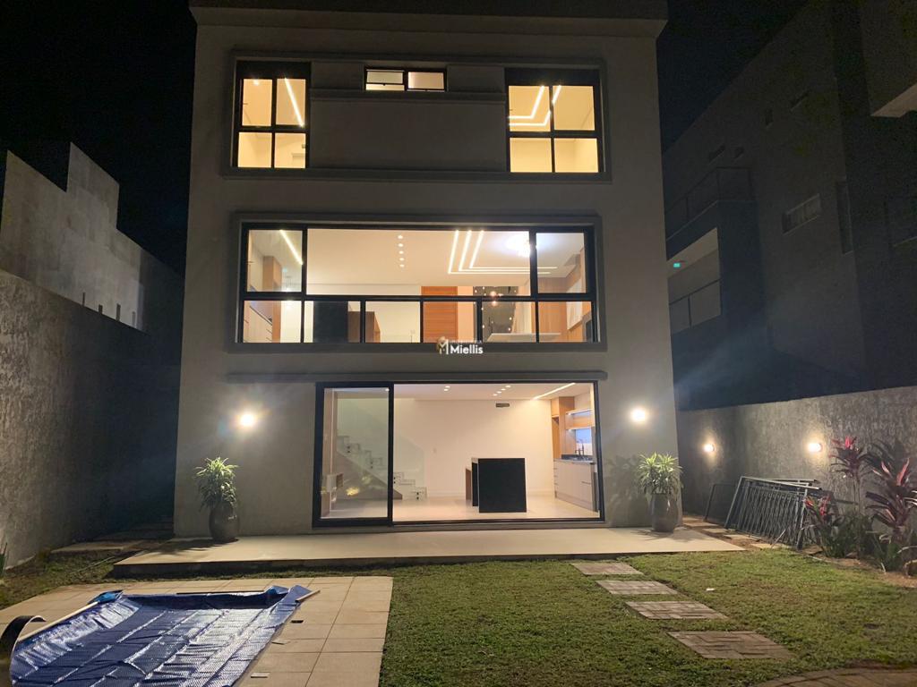 Casa de Condomínio à venda com 3 quartos, 215m² - Foto 12