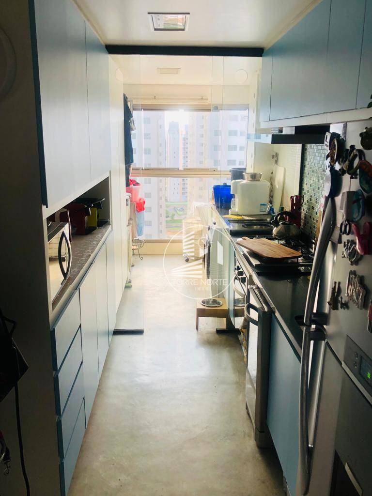 Apartamento à venda com 2 quartos, 70m² - Foto 8