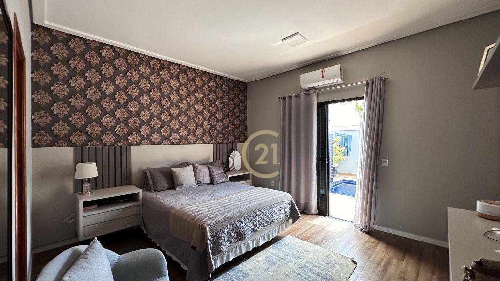 Casa de Condomínio à venda com 3 quartos, 210m² - Foto 11