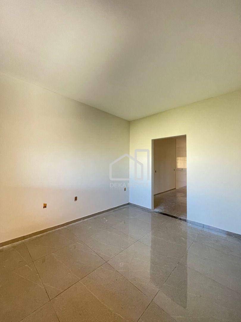 Casa à venda com 2 quartos, 120m² - Foto 17