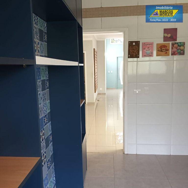 Casa de Condomínio à venda com 4 quartos, 117m² - Foto 10