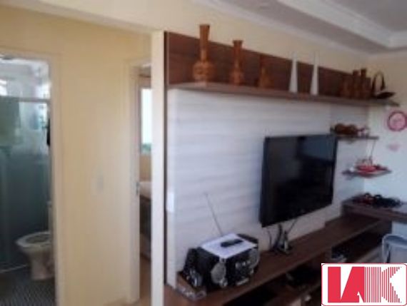 Apartamento à venda com 2 quartos, 48m² - Foto 2