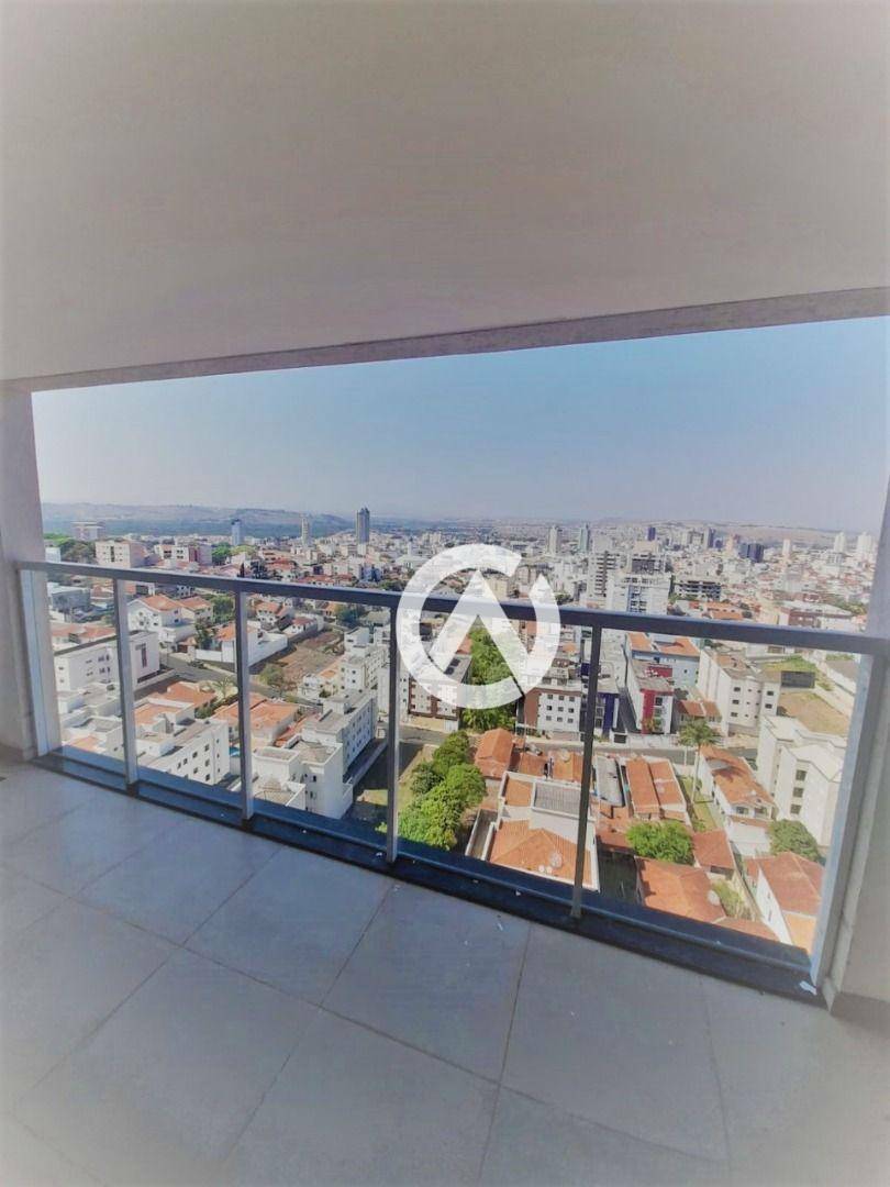 Apartamento à venda com 3 quartos, 125m² - Foto 7