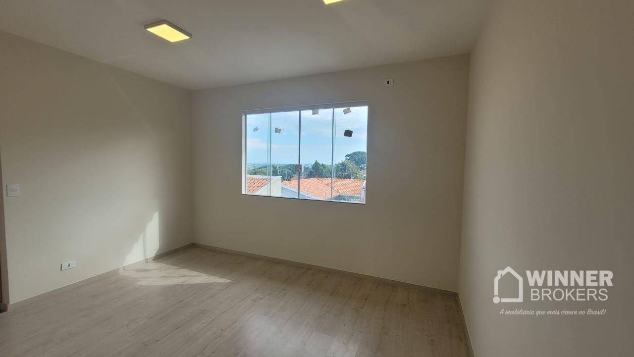 Sobrado à venda com 3 quartos, 130m² - Foto 2