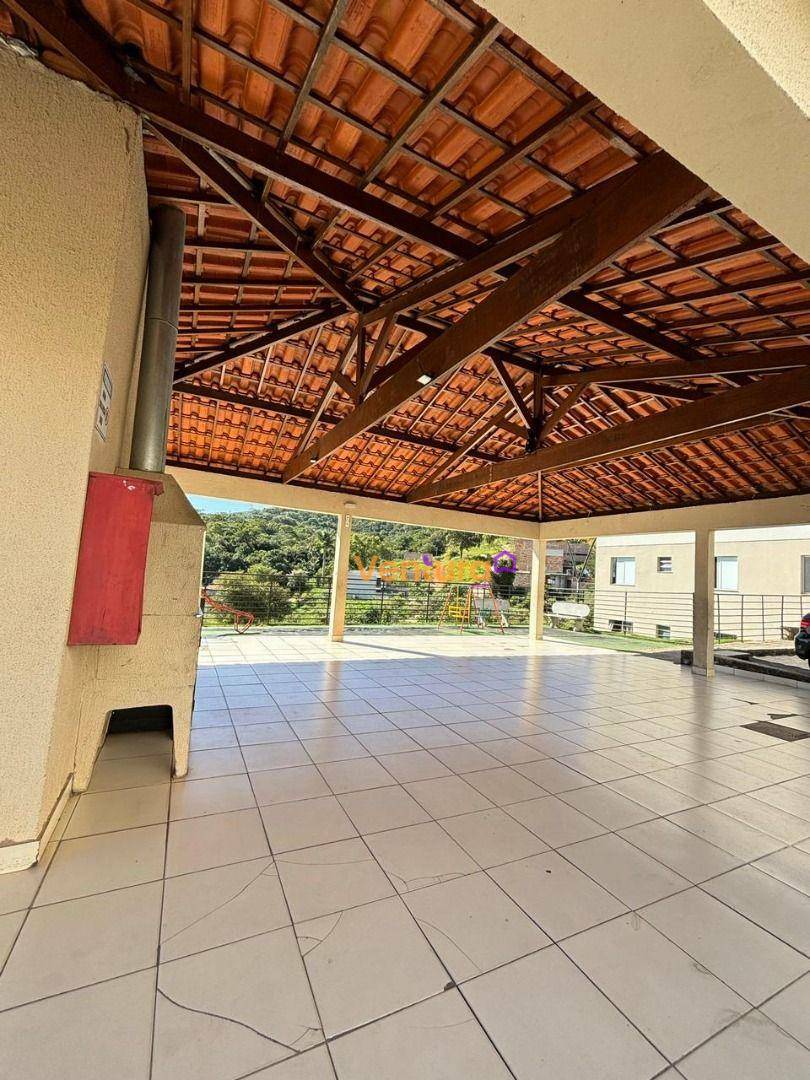 Apartamento à venda com 2 quartos, 45m² - Foto 2