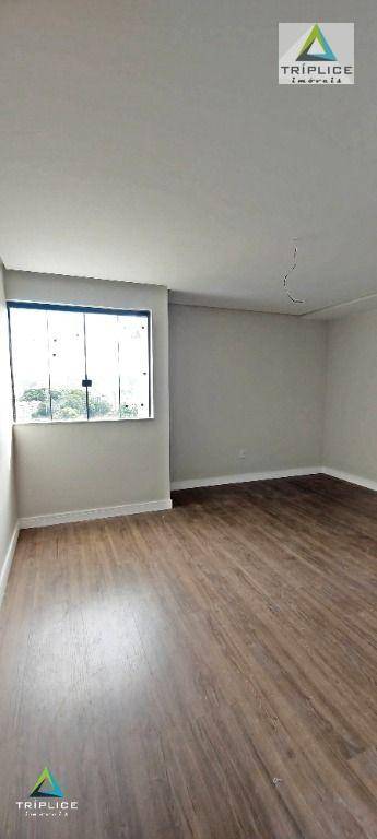 Cobertura à venda com 4 quartos, 200m² - Foto 35