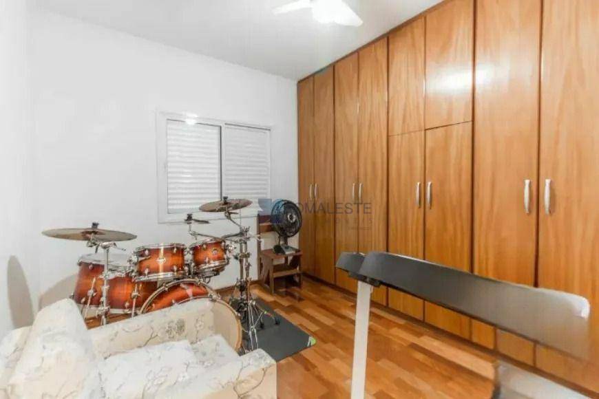 Sobrado à venda com 3 quartos, 188m² - Foto 5