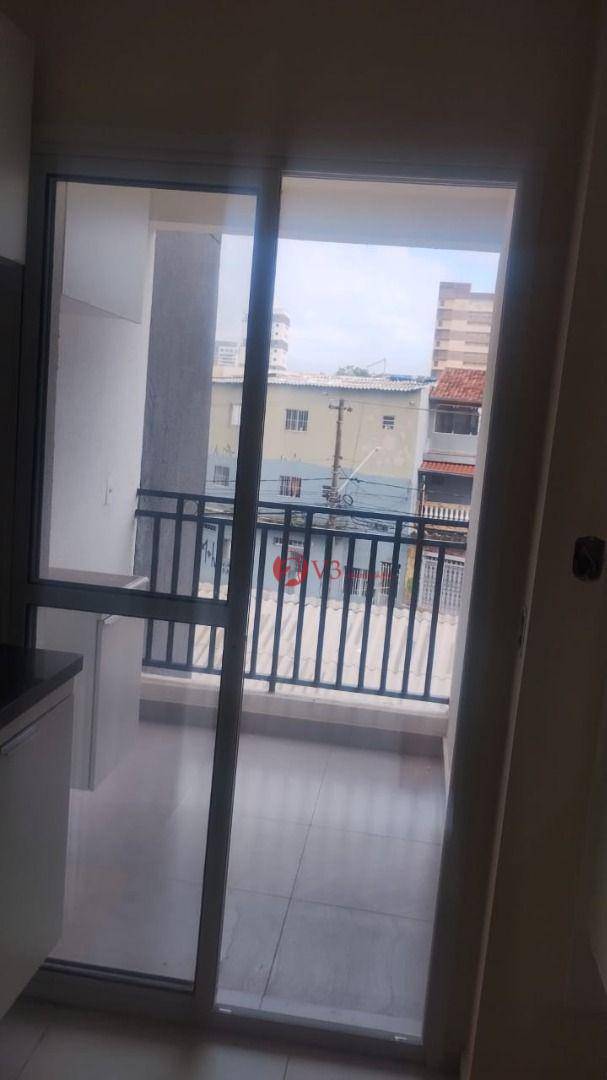 Apartamento para alugar com 2 quartos, 32m² - Foto 5