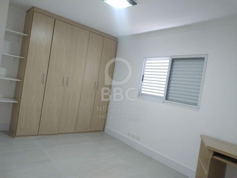 Sobrado para alugar com 2 quartos, 258m² - Foto 10