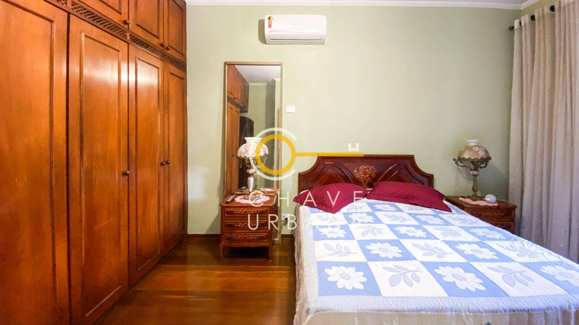 Casa à venda com 4 quartos, 380m² - Foto 33