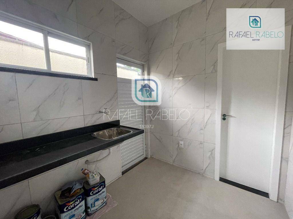 Casa de Condomínio à venda com 4 quartos, 213m² - Foto 5