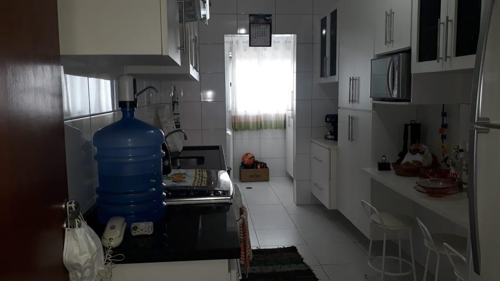 Apartamento à venda com 3 quartos, 106m² - Foto 11