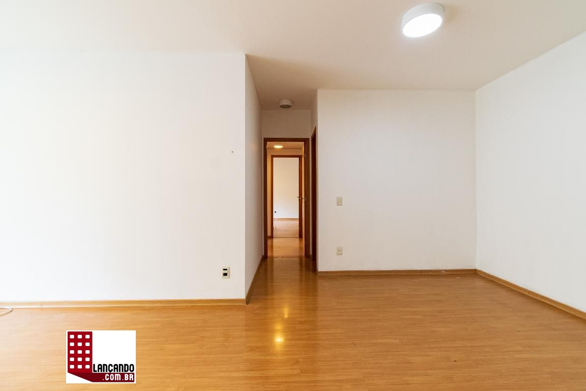 Apartamento à venda com 3 quartos, 112m² - Foto 7