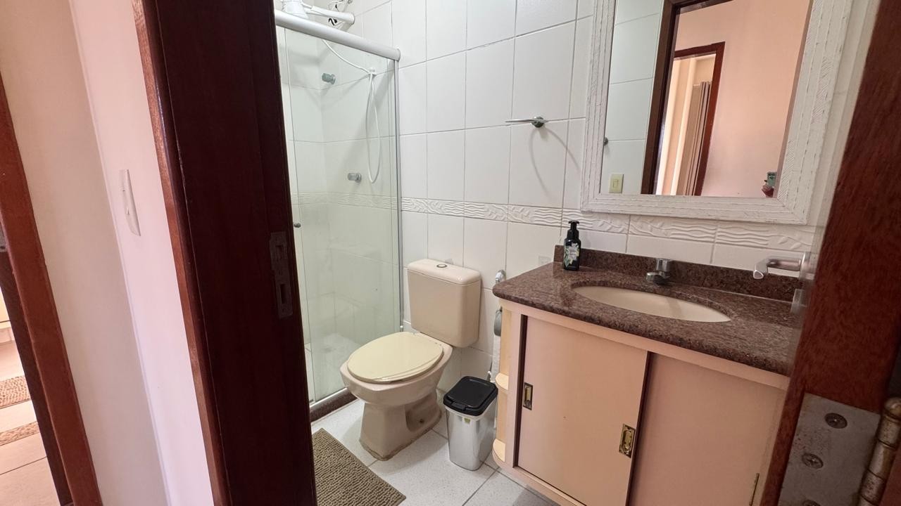 Apartamento para alugar com 3 quartos, 120m² - Foto 7