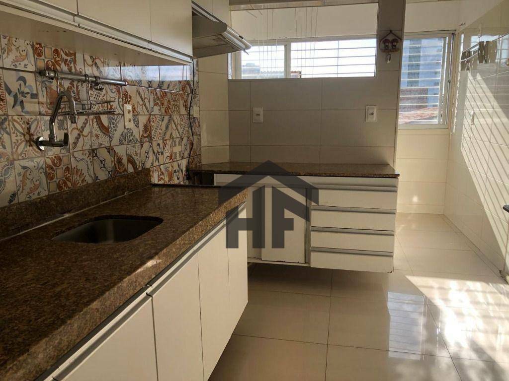 Apartamento para alugar com 3 quartos, 103m² - Foto 11