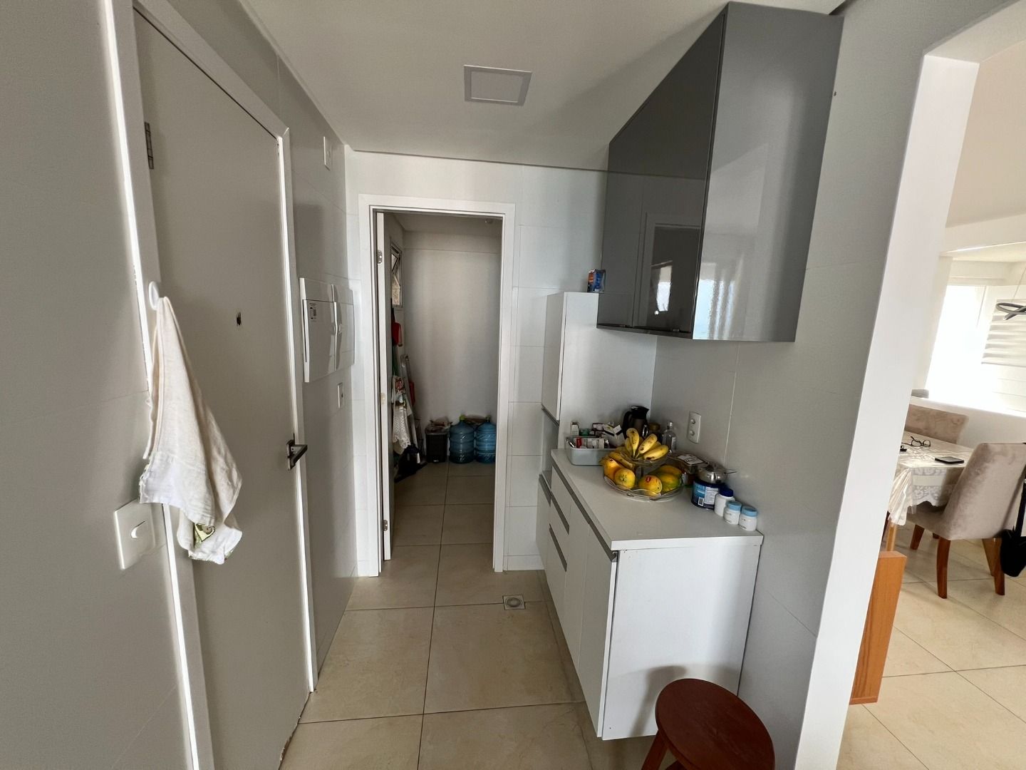 Apartamento à venda com 3 quartos, 91m² - Foto 3