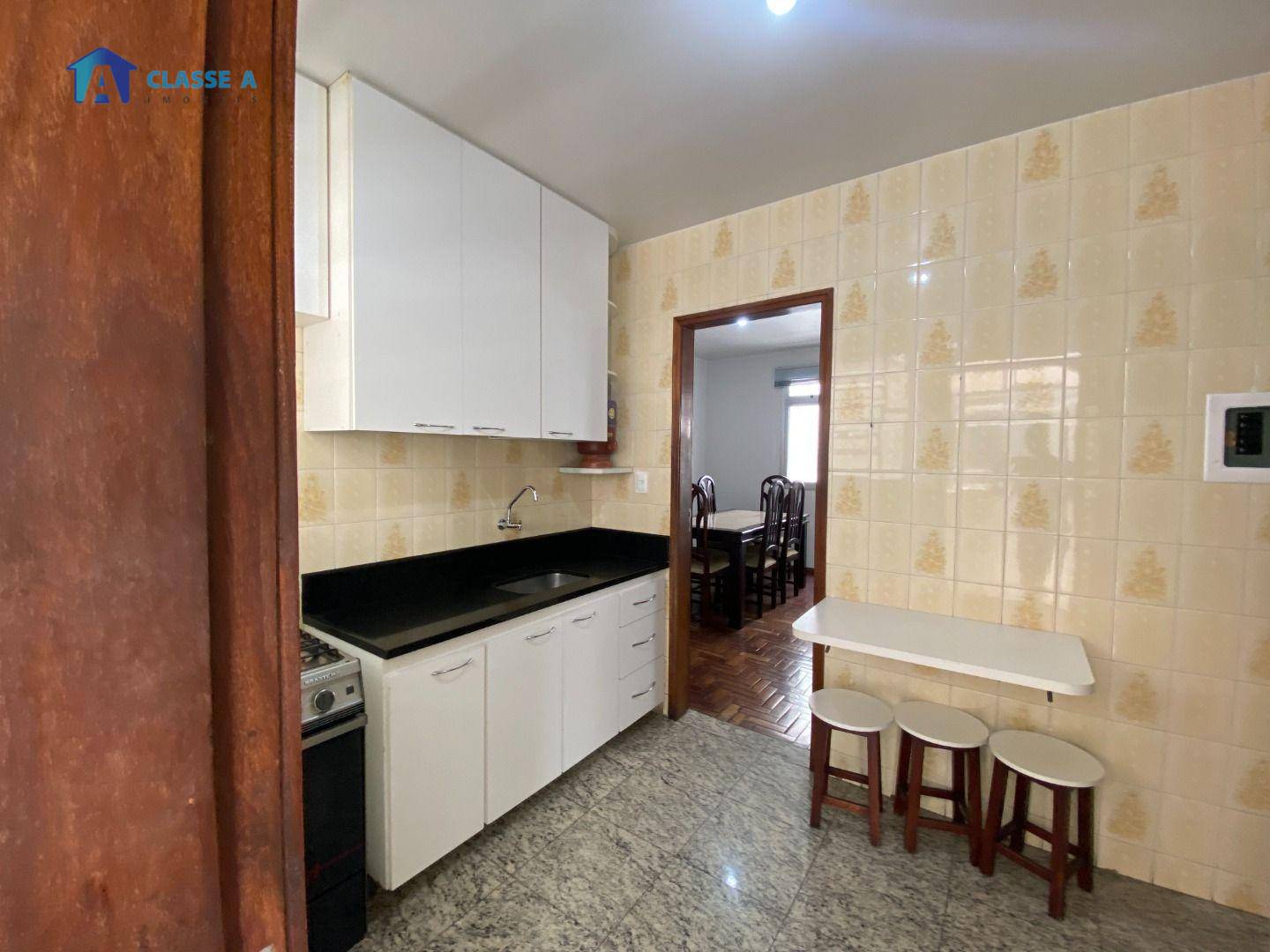 Apartamento para alugar com 3 quartos, 133m² - Foto 5