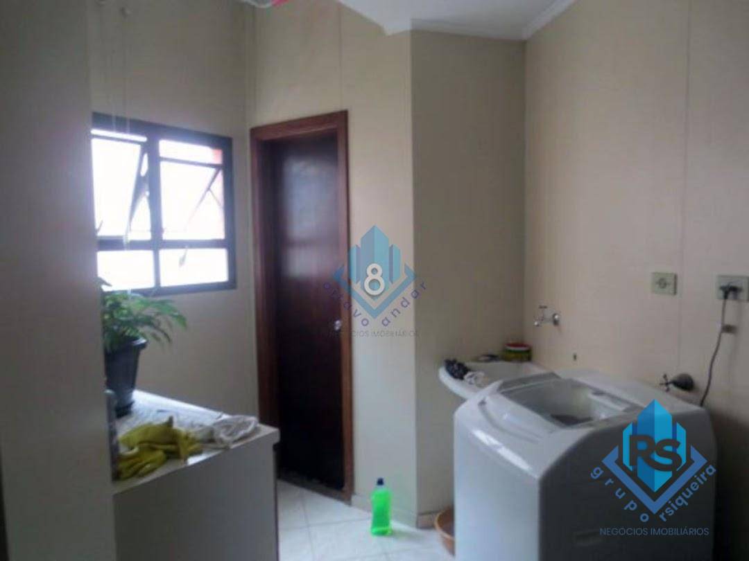 Apartamento à venda com 3 quartos, 155m² - Foto 5