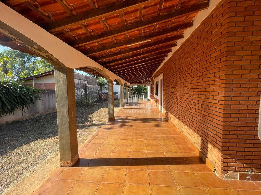 Chácara à venda com 3 quartos, 360m² - Foto 3