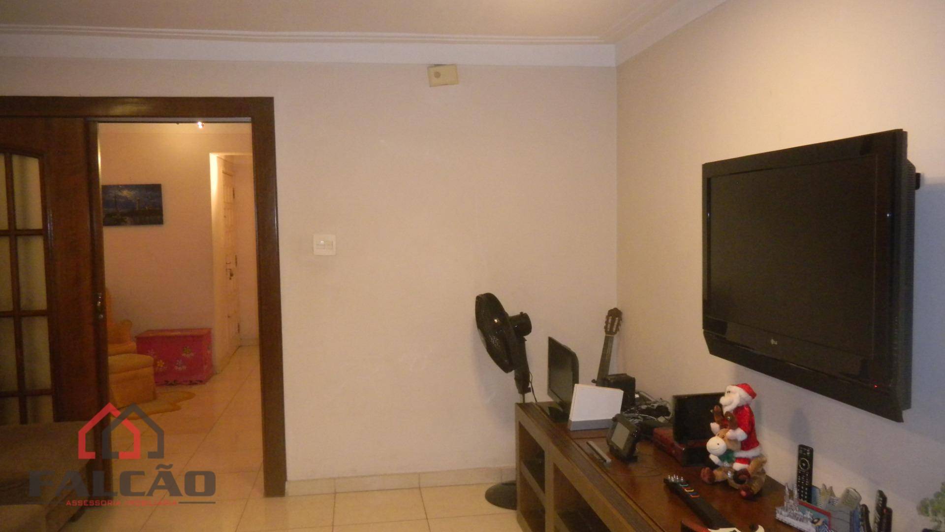 Sobrado à venda com 3 quartos, 195m² - Foto 4