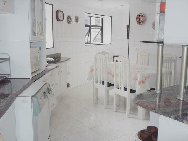 Apartamento à venda e aluguel com 3 quartos, 200m² - Foto 19