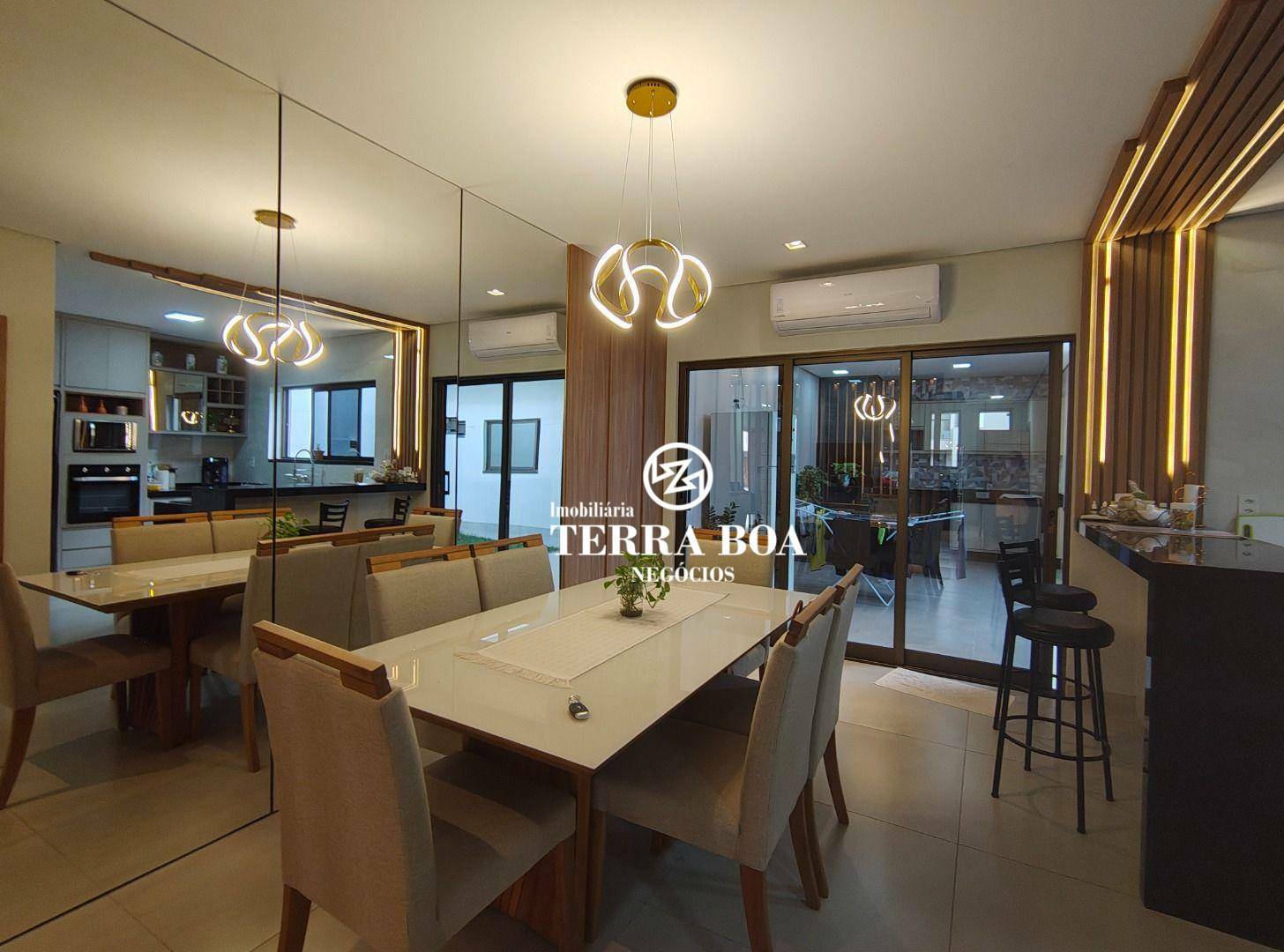 Sobrado, 4 quartos, 210 m² - Foto 1