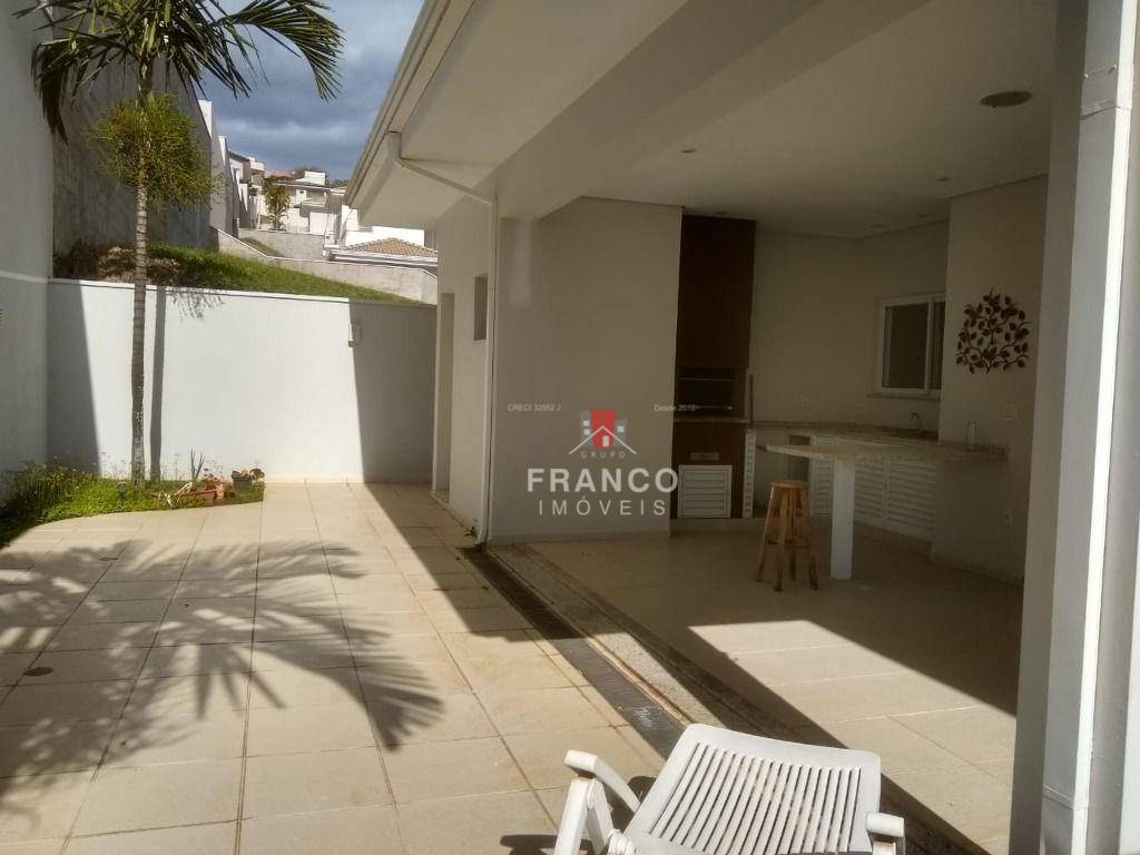Casa de Condomínio à venda com 3 quartos, 180m² - Foto 4