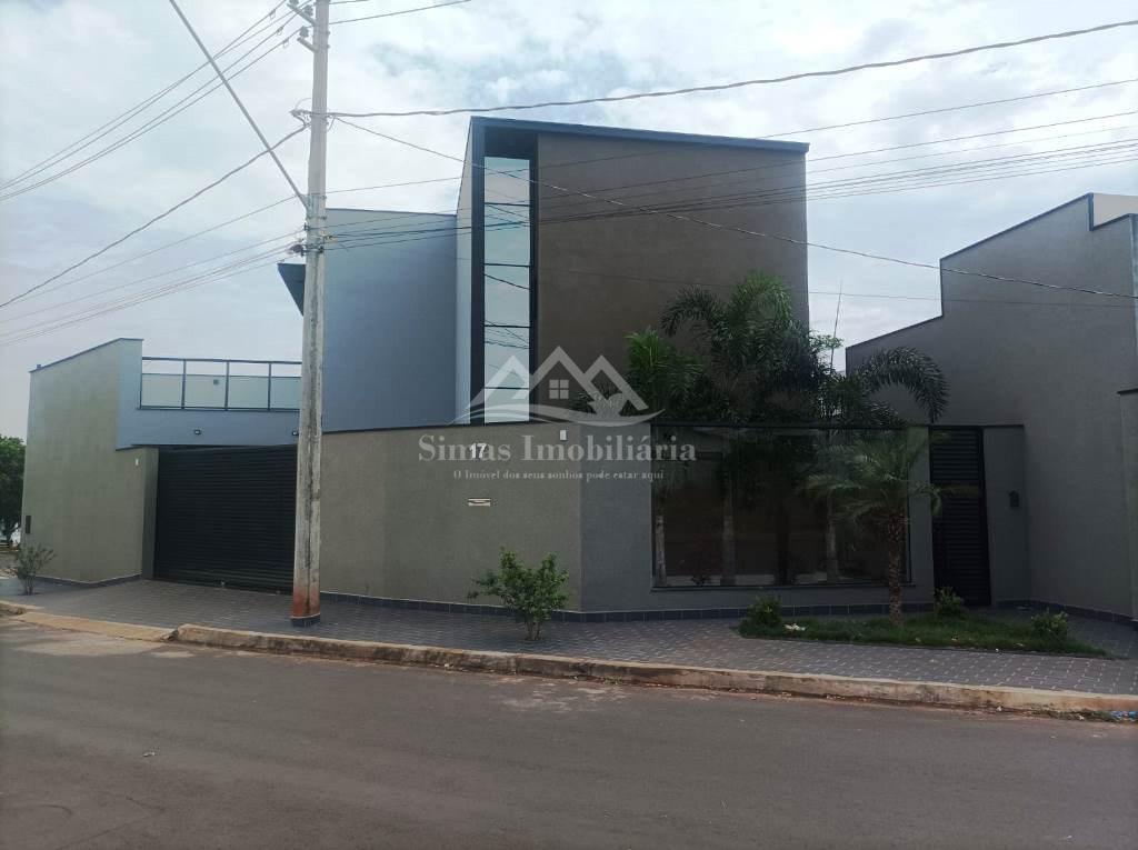 Casa à venda com 3 quartos, 180m² - Foto 1
