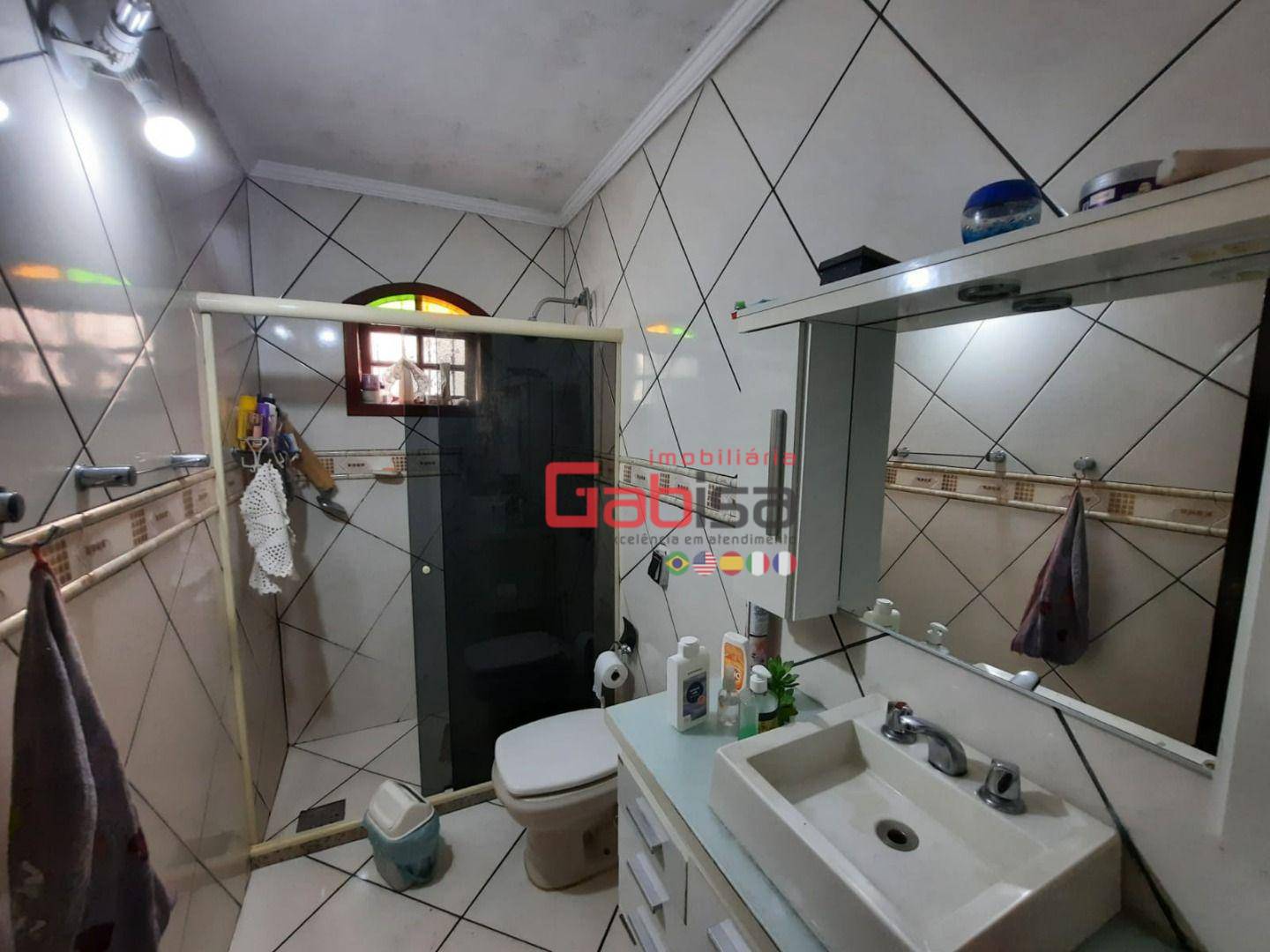 Casa à venda com 4 quartos, 240m² - Foto 19