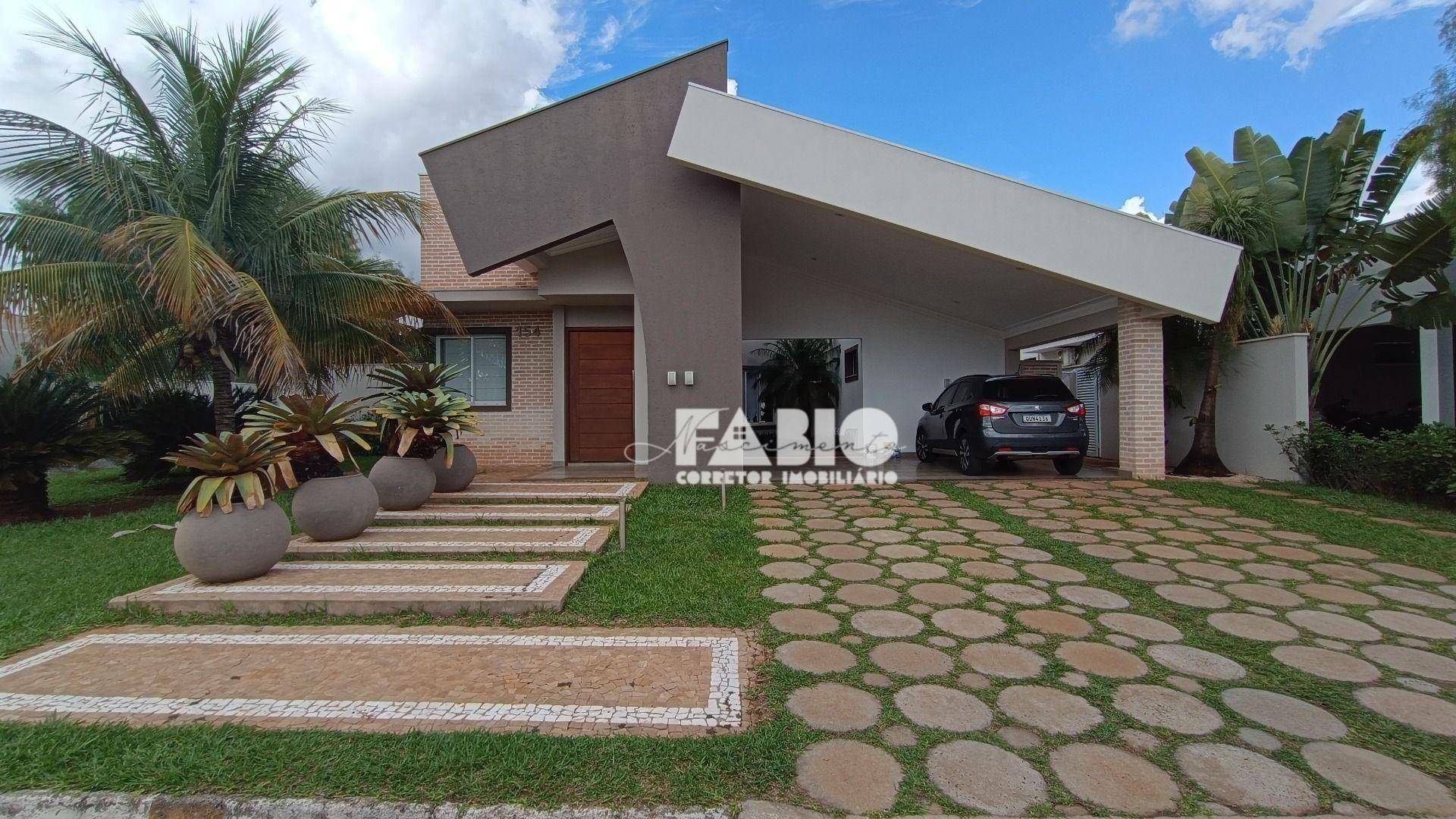 Casa de Condomínio à venda com 3 quartos, 259m² - Foto 1