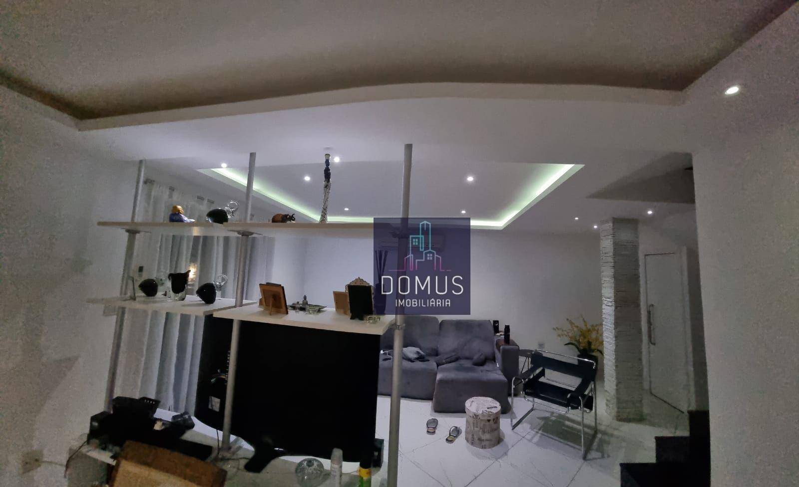 Casa à venda com 4 quartos, 230m² - Foto 3