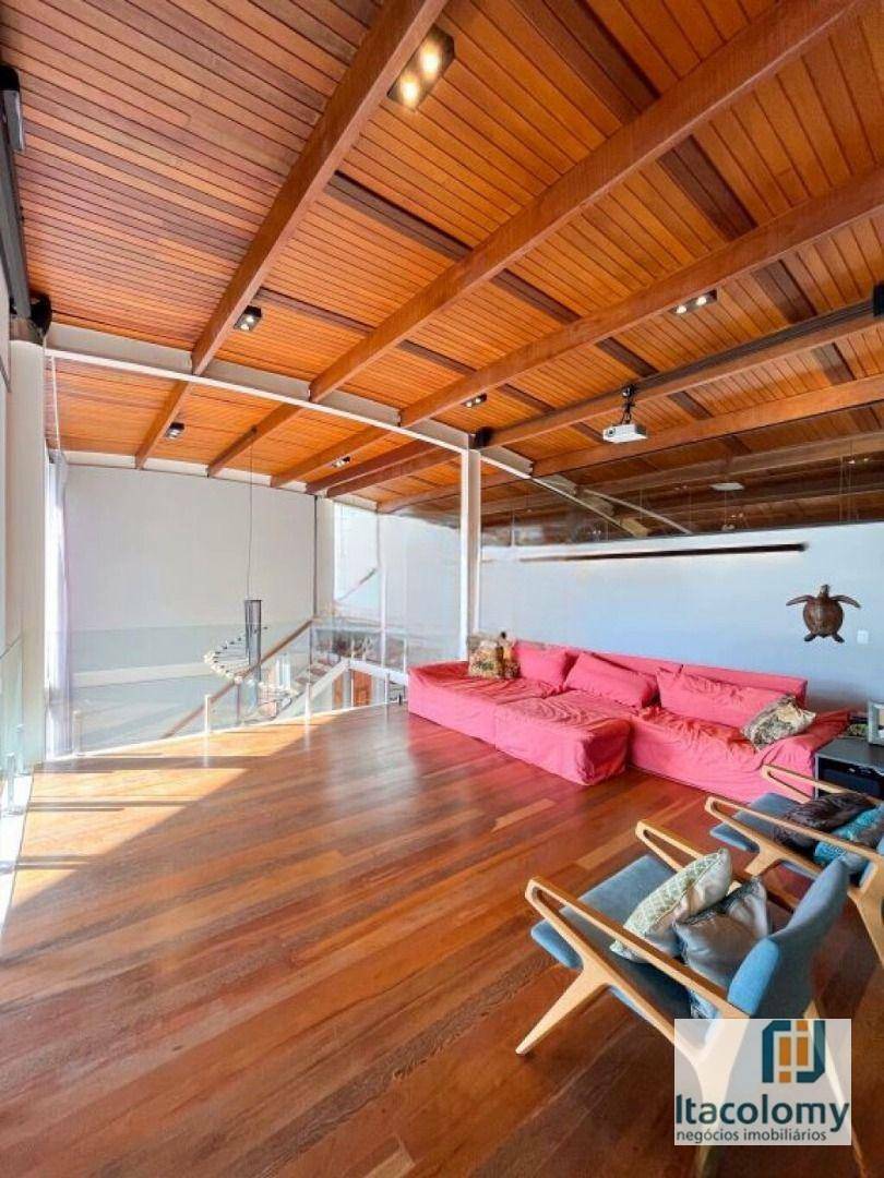 Casa de Condomínio à venda com 3 quartos, 530m² - Foto 25