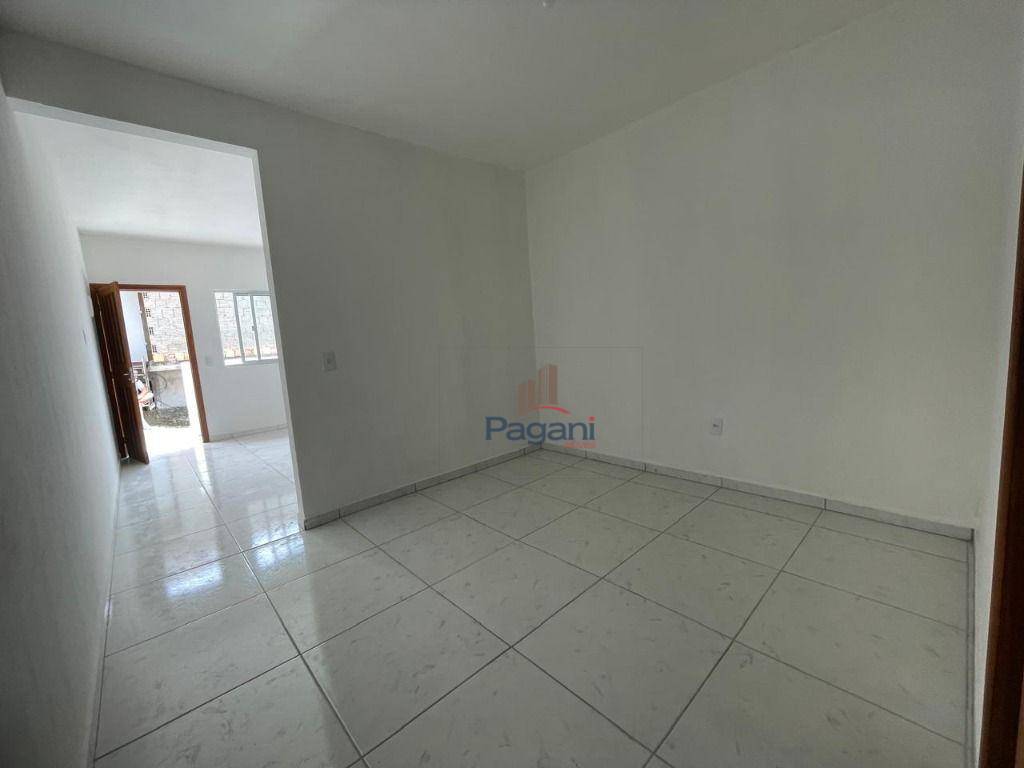 Casa para alugar com 1 quarto, 38m² - Foto 6