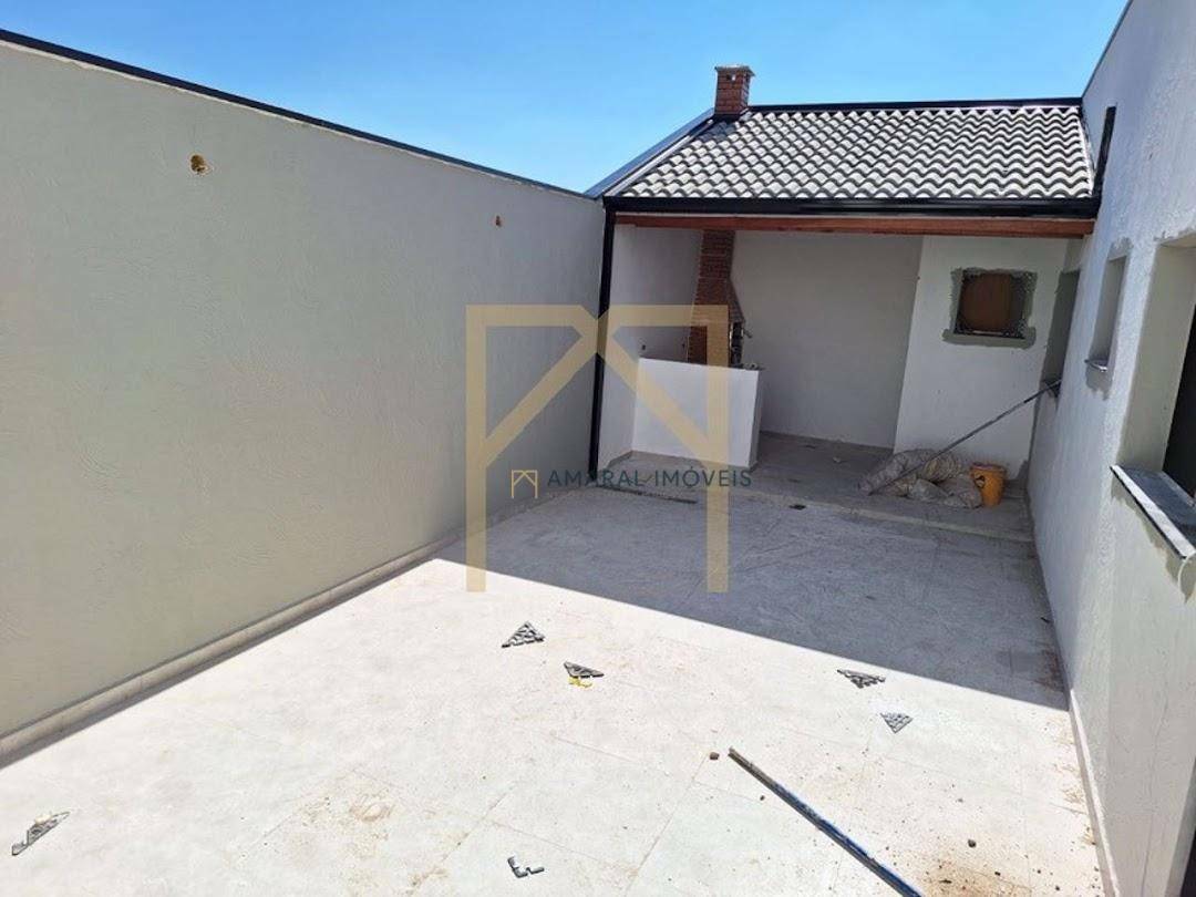 Casa à venda com 2 quartos, 85m² - Foto 7