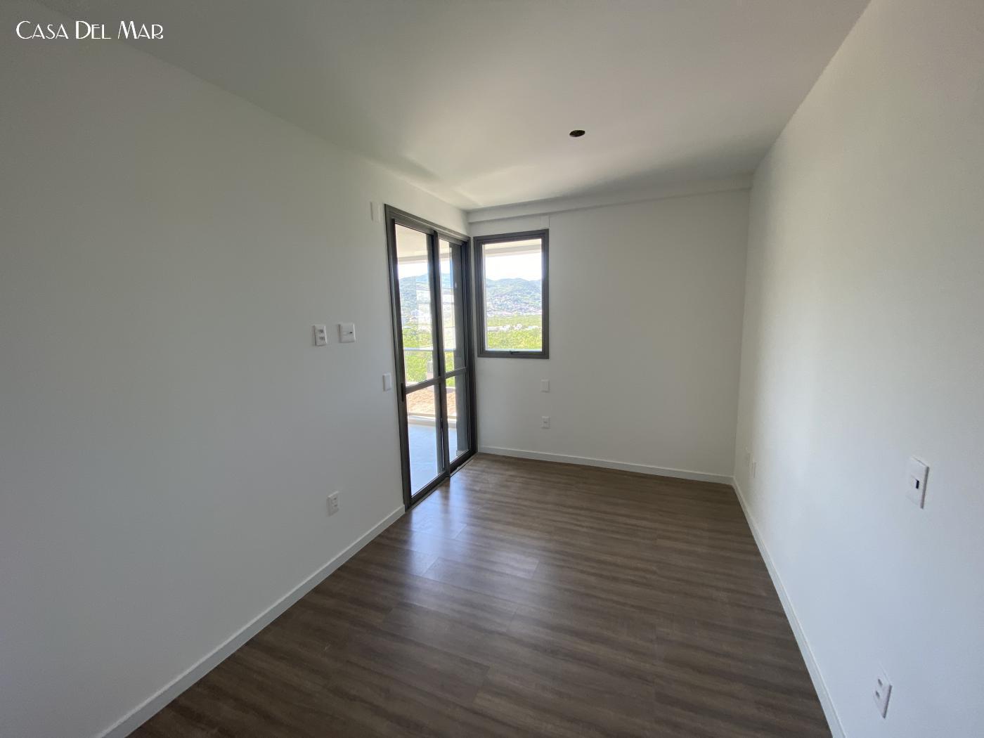 Apartamento à venda com 3 quartos, 125m² - Foto 7