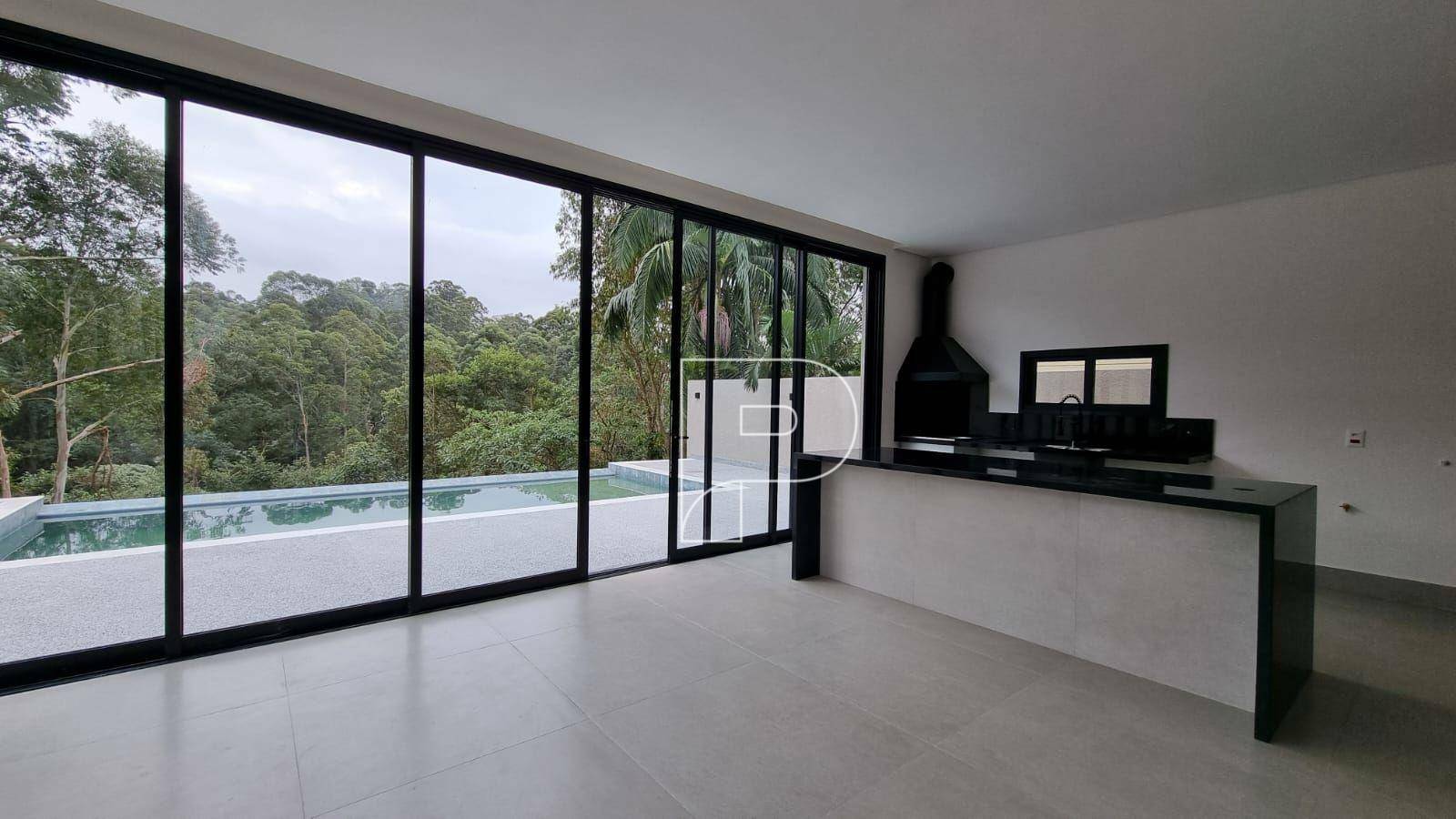 Casa de Condomínio à venda com 3 quartos, 263m² - Foto 4