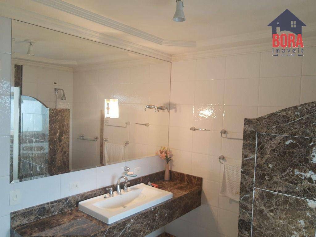 Casa de Condomínio à venda com 4 quartos, 500m² - Foto 27