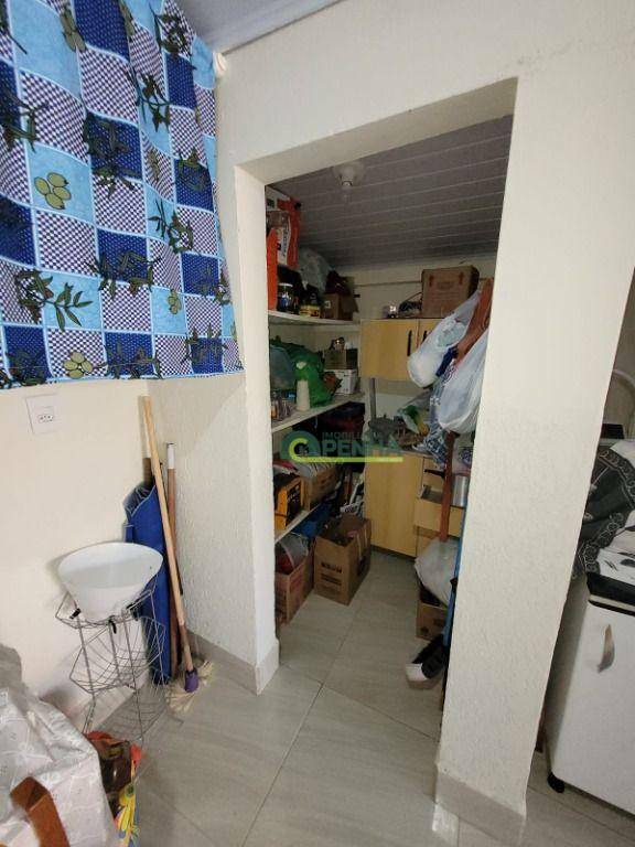 Casa à venda com 5 quartos, 130m² - Foto 20