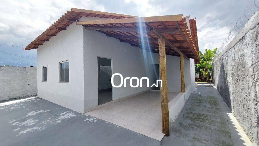 Casa à venda com 2 quartos, 90m² - Foto 6