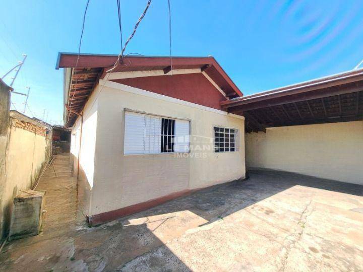 Casa à venda com 5 quartos, 173m² - Foto 3