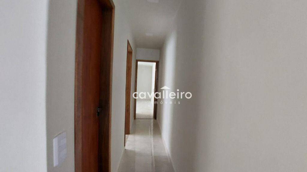 Casa à venda com 2 quartos, 88m² - Foto 8