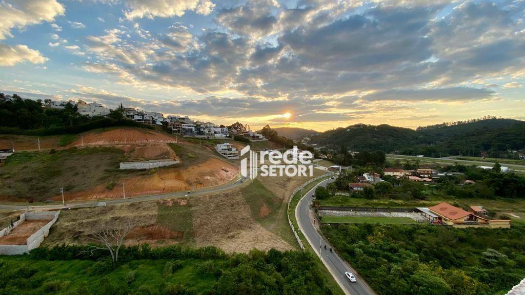 Cobertura à venda com 2 quartos, 110m² - Foto 8